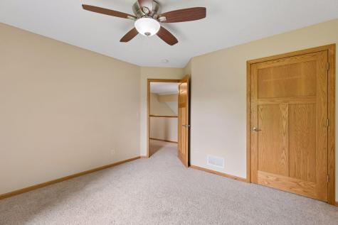 11409 Balsam Way Woodbury MN 55129