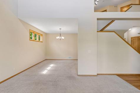 11409 Balsam Way Woodbury MN 55129