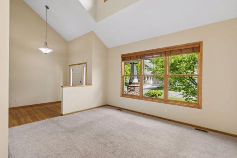 11409 Balsam Way Woodbury MN 55129