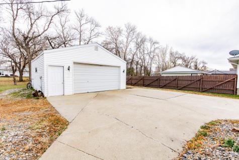 314 Nelson Drive Horace ND 58047