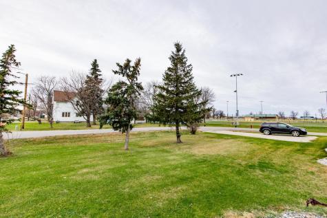 314 Nelson Drive Horace ND 58047