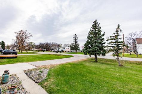 314 Nelson Drive Horace ND 58047