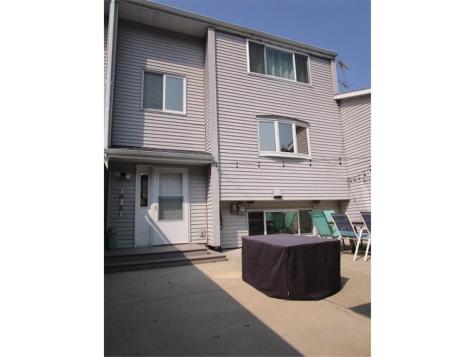 2520 Le Homme Dieu Heights NE Alexandria MN 56308