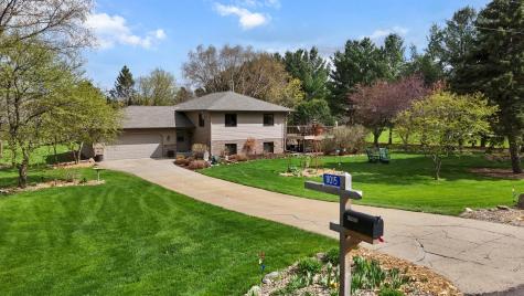 11015 Terry Road Avon MN 56310
