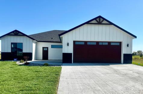 215 Emma Court Mapleton ND 58059