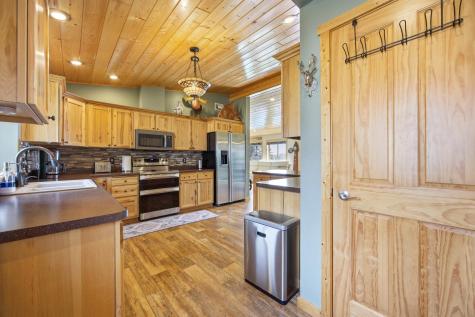 18537 395th Avenue Frazee MN 56544