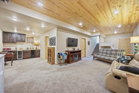 18537 395th Avenue Frazee MN 56544