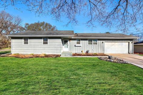 725 Pontiac Place Mendota Heights MN 55120