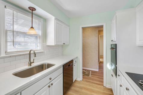 725 Pontiac Place Mendota Heights MN 55120