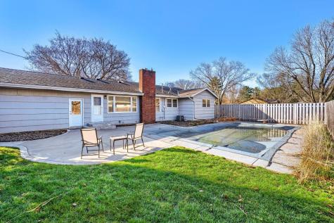 725 Pontiac Place Mendota Heights MN 55120