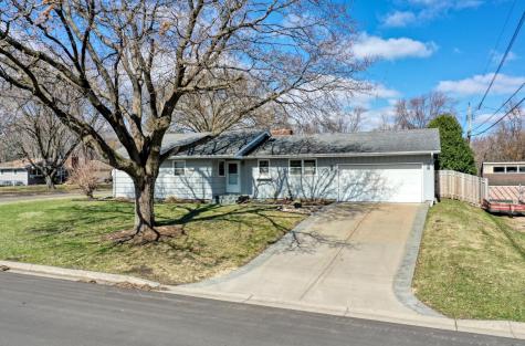 725 Pontiac Place Mendota Heights MN 55120