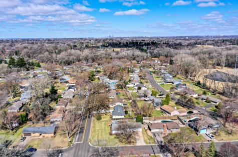 725 Pontiac Place Mendota Heights MN 55120