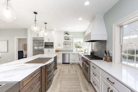 2516 Rose Creek Parkway S Fargo ND 58104
