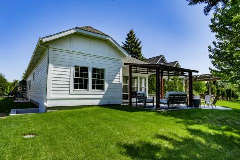 2516 Rose Creek Parkway S Fargo ND 58104