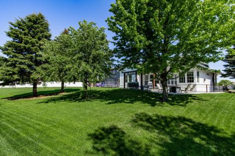 2516 Rose Creek Parkway S Fargo ND 58104