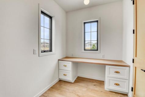 2439 Rivers Bend Drive E West Fargo ND 58078