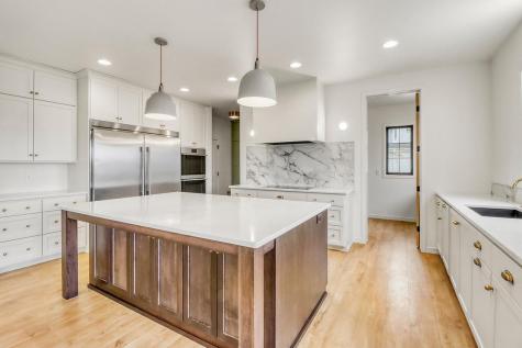 2439 Rivers Bend Drive E West Fargo ND 58078