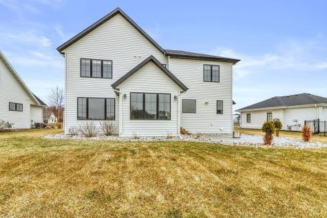 2439 Rivers Bend Drive E West Fargo ND 58078