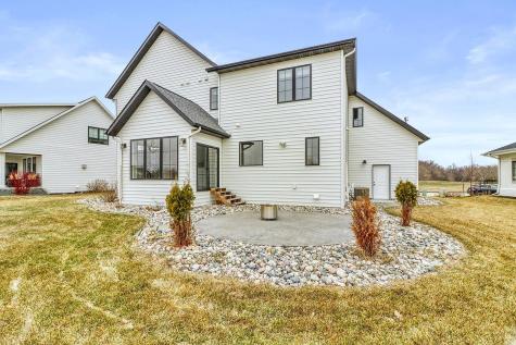 2439 Rivers Bend Drive E West Fargo ND 58078