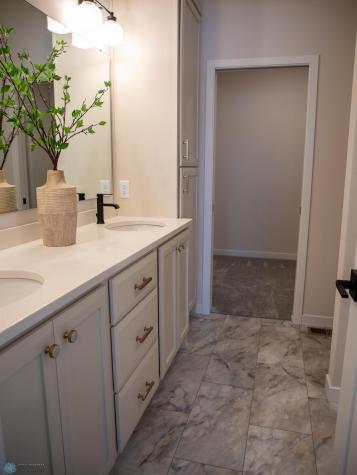 1449 66th Avenue S Fargo ND 58104