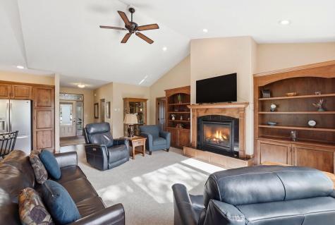 1411 Karnis Drive NW Alexandria MN 56308