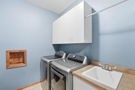 1411 Karnis Drive NW Alexandria MN 56308