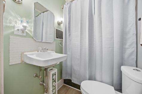 1035 West Avenue Detroit Lakes MN 56501