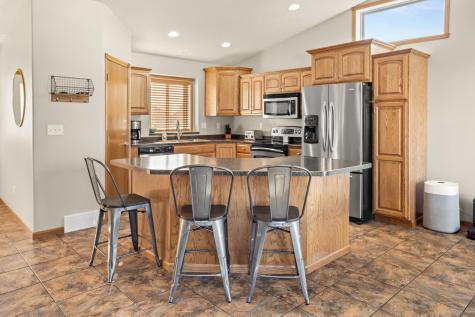 3737 Harrison Street S Fargo ND 58104
