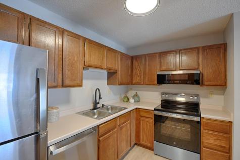 66 9th Street E Saint Paul MN 55101