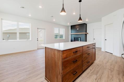 407 16th Street NE Dilworth MN 56529