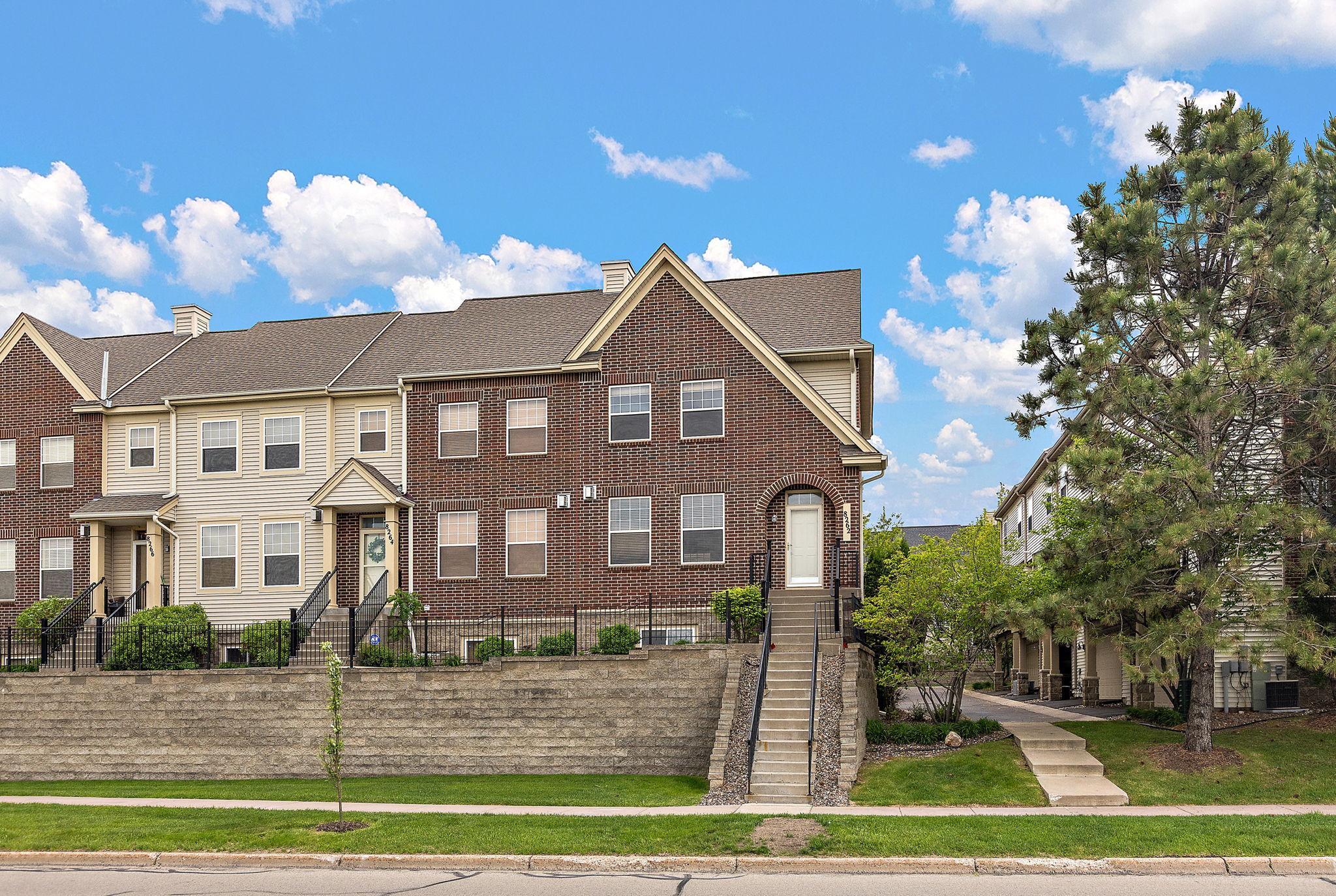 8262 Labont Way Eden Prairie MN 55344