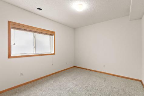 8262 Labont Way Eden Prairie MN 55344