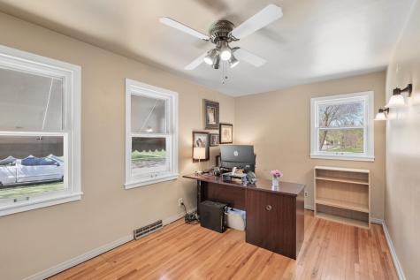 5929 Queen Avenue S Minneapolis MN 55410