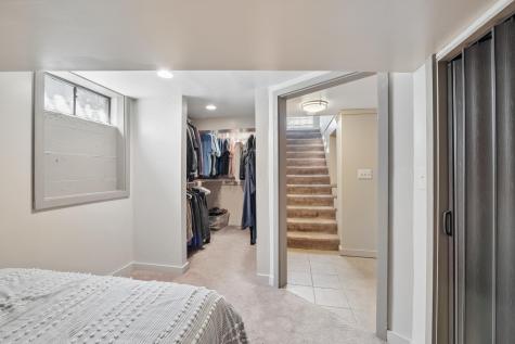 5929 Queen Avenue S Minneapolis MN 55410