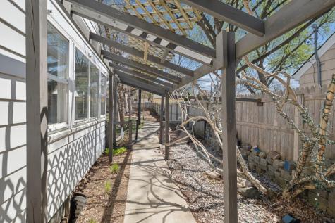 5929 Queen Avenue S Minneapolis MN 55410