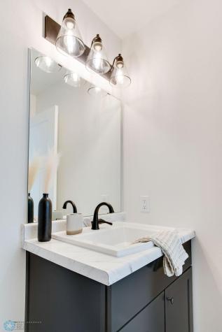 6363 68th Street S Horace ND 58047