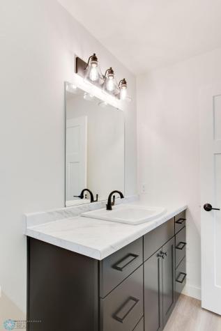 6363 68th Street S Horace ND 58047