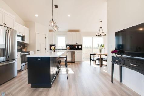 6363 68th Street S Horace ND 58047