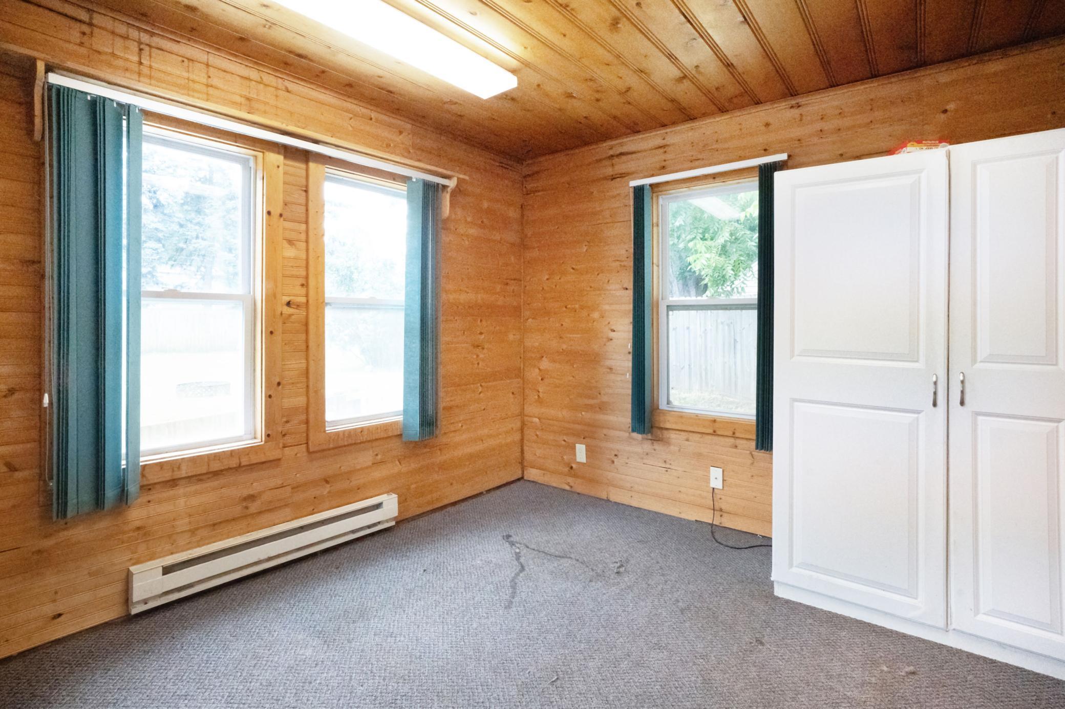 1307 2nd Avenue SW Austin MN 55912