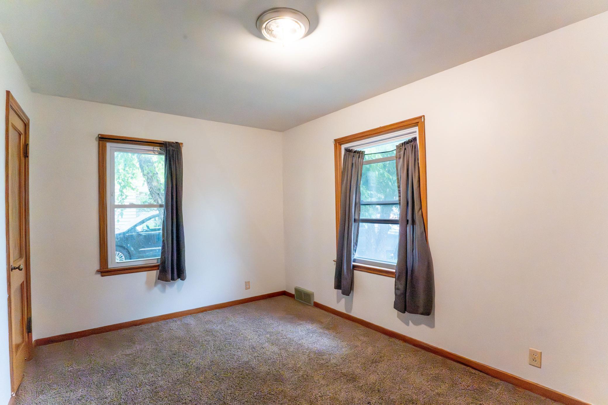 1307 2nd Avenue SW Austin MN 55912