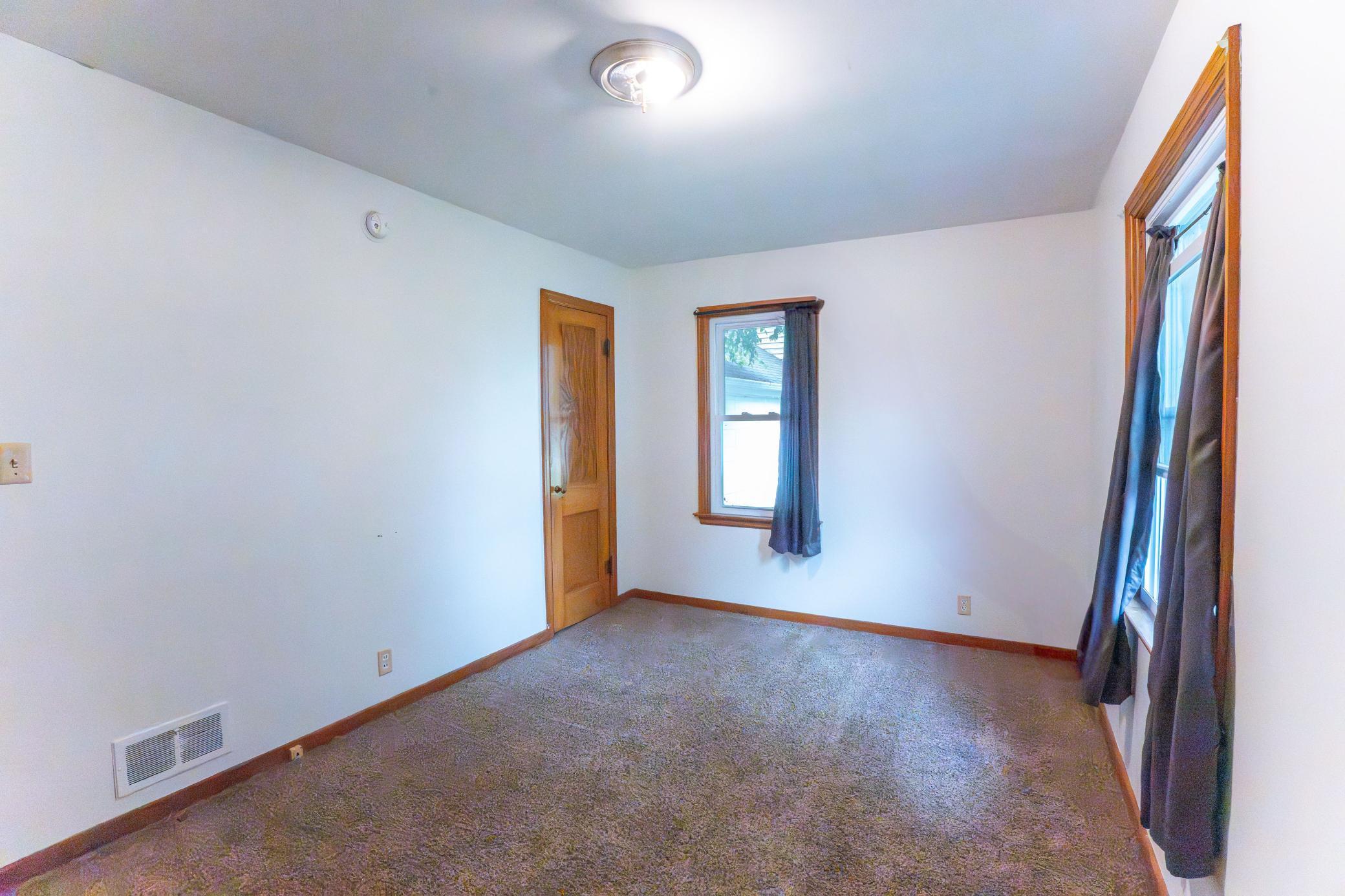 1307 2nd Avenue SW Austin MN 55912