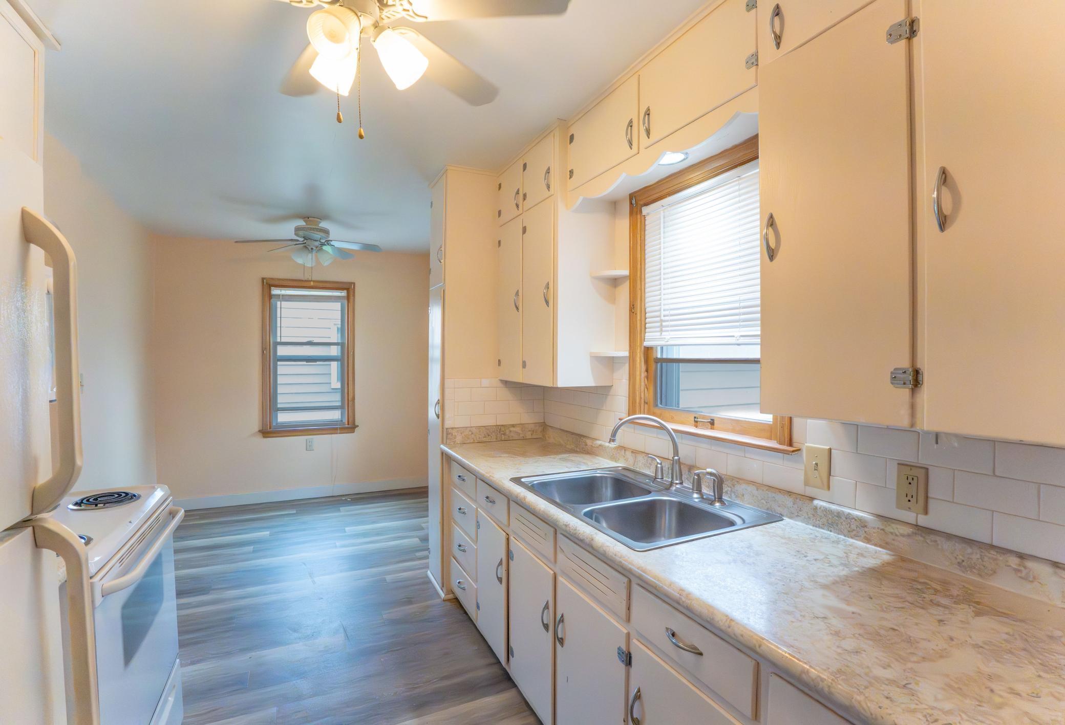 1307 2nd Avenue SW Austin MN 55912