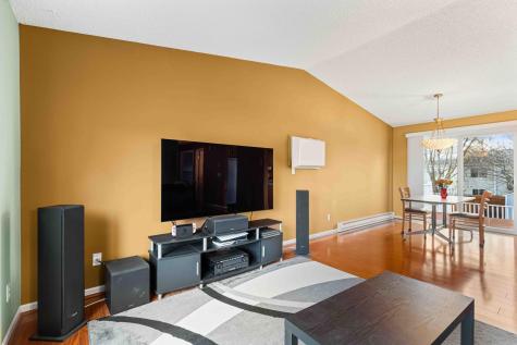 4836 9th Avenue S Fargo ND 58103