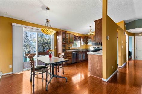 4836 9th Avenue S Fargo ND 58103