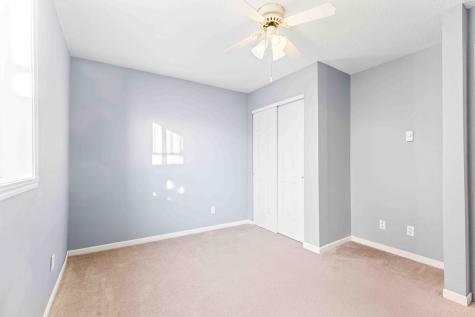 4836 9th Avenue S Fargo ND 58103