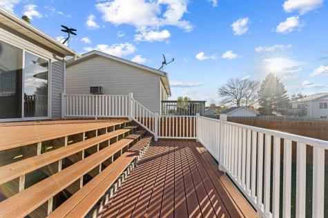 4836 9th Avenue S Fargo ND 58103