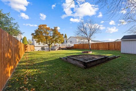 4836 9th Avenue S Fargo ND 58103