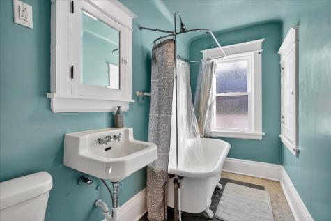 827 Lafond Avenue Saint Paul MN 55104