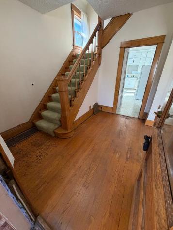 827 Lafond Avenue Saint Paul MN 55104