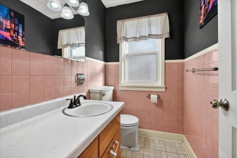 827 Lafond Avenue Saint Paul MN 55104